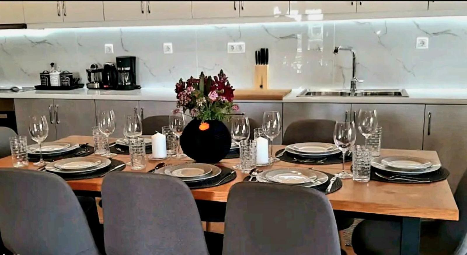 Philoxenia Guest House Himarë Dış mekan fotoğraf