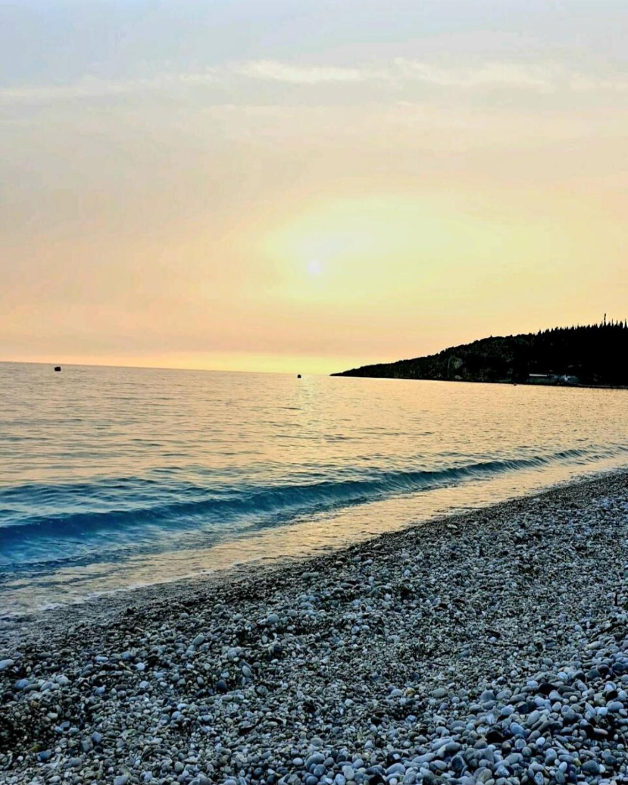 Philoxenia Guest House Himarë Dış mekan fotoğraf