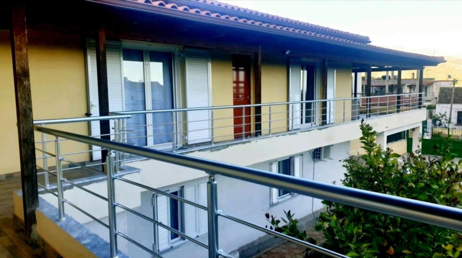 Philoxenia Guest House Himarë Dış mekan fotoğraf