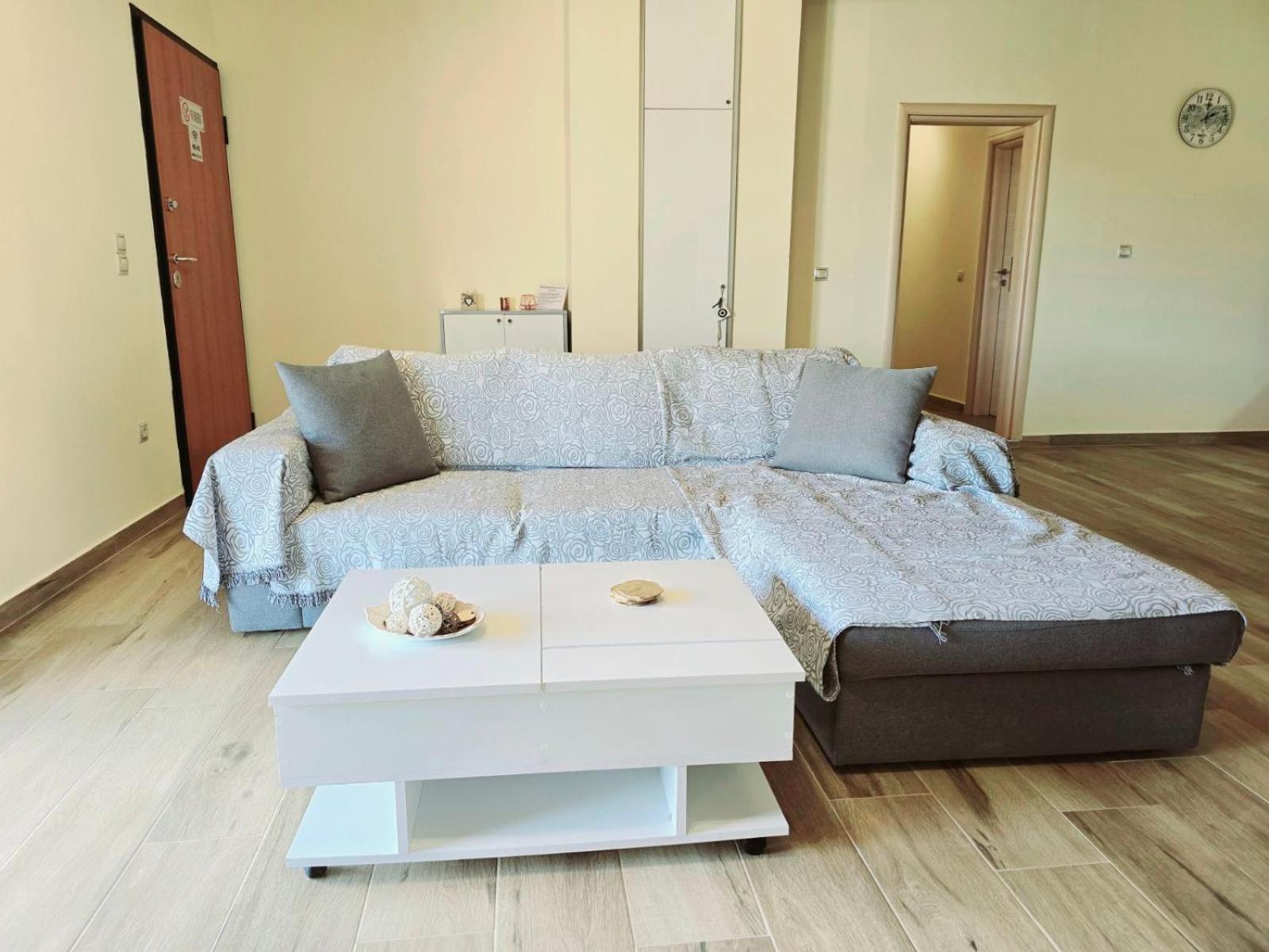 Philoxenia Guest House Himarë Dış mekan fotoğraf