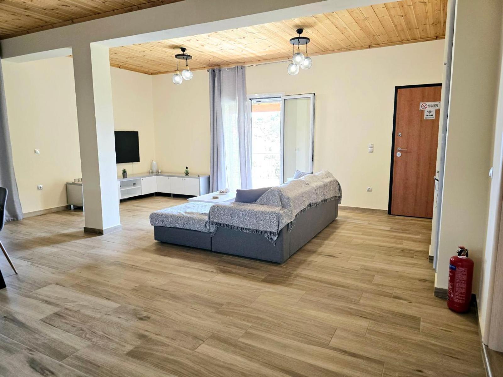 Philoxenia Guest House Himarë Dış mekan fotoğraf
