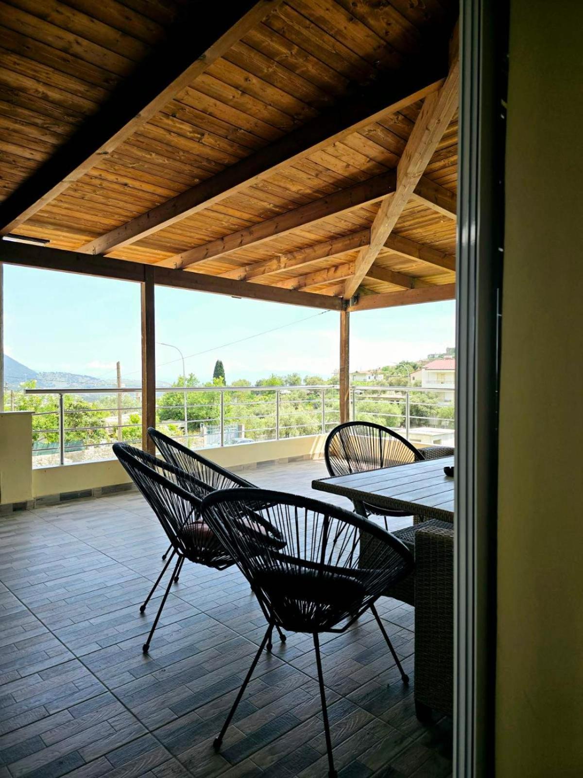 Philoxenia Guest House Himarë Dış mekan fotoğraf